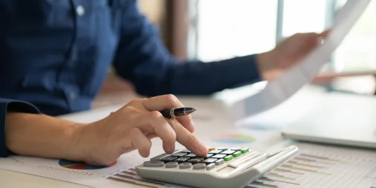 چگونه نسبت‌های نقدینگی را محاسبه و استفاده کنیم ؟