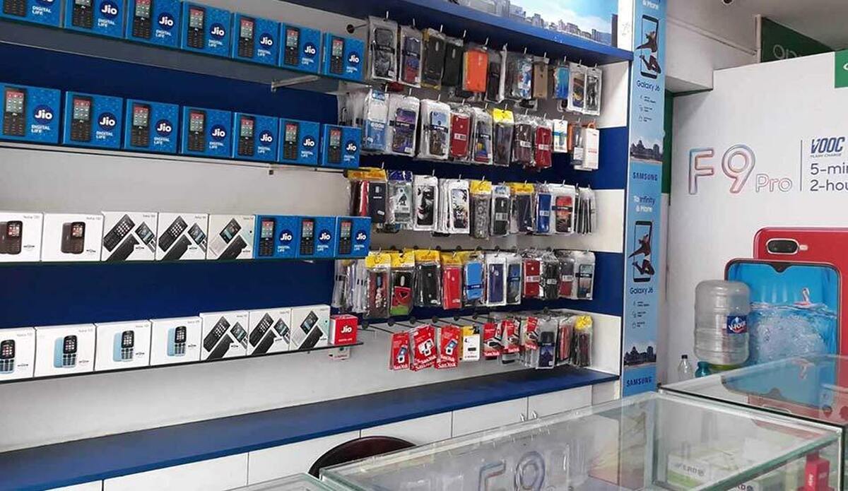 آخرین قیمت گوشی‌های سامسونگ، آیفون و شیائومی امروز ۲۱ اسفند/ وقت خرید گوشی رسیده است؟