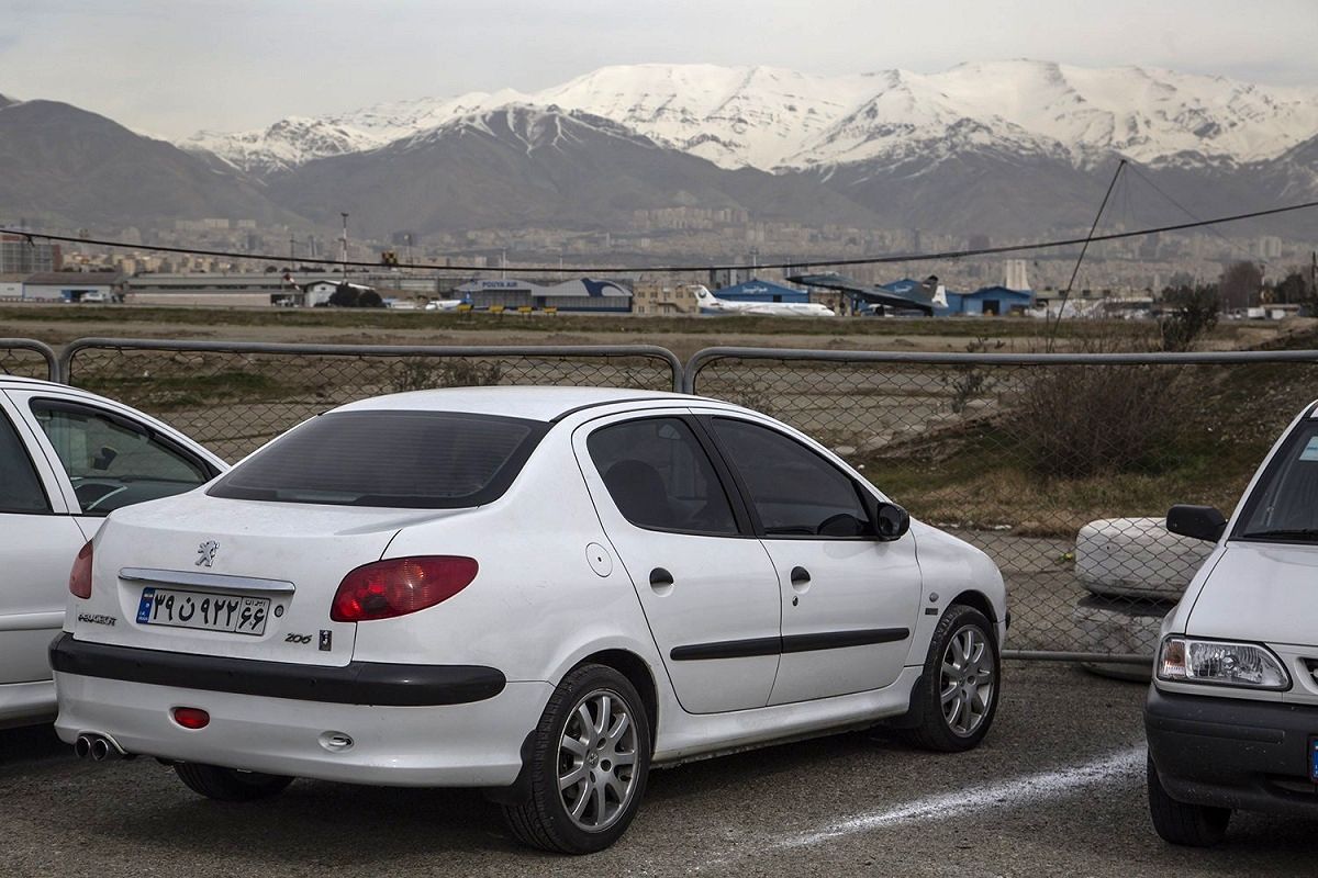 قیمت پژو 206 صندوق‌دار کارکرده دوشنبه 11 فروردین 1404 چقدر است؟