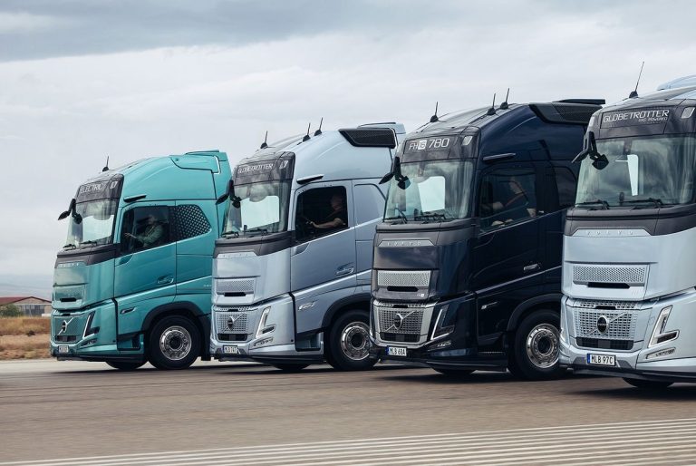 ولوو 22 میلیاردی در ایران پلاک ملی گرفت!