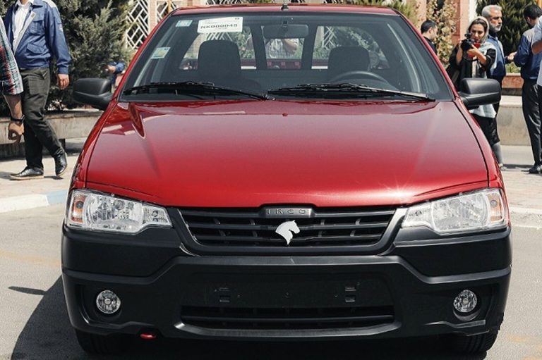 فروش وانت ایران‌خودرو با کمتر از 500 میلیون آغاز شد