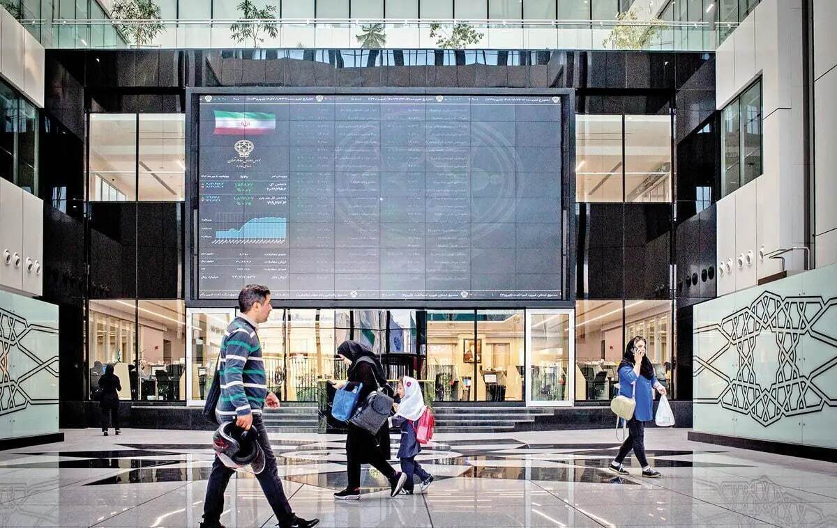 پیش‌بینی بورس امروز ۲۶ فروردین / شاخص کل ۳ میلیون واحد می‌شود؟