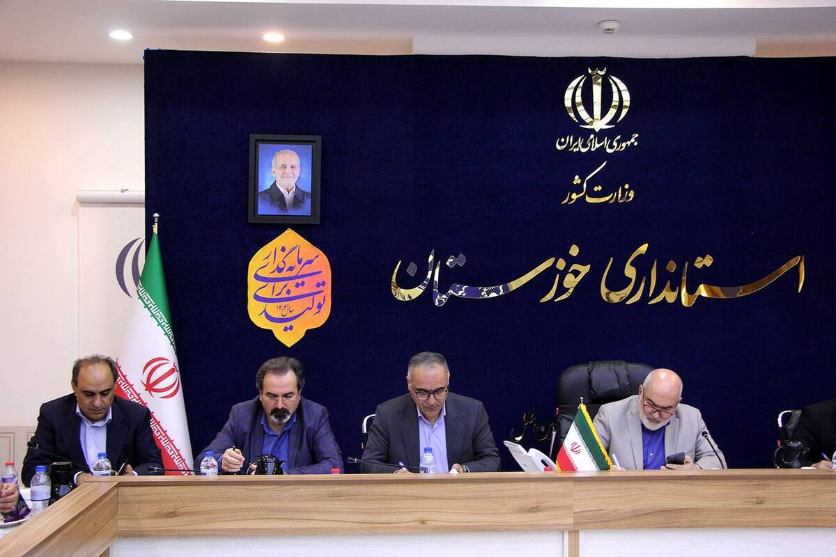 پیگیری احداث نیروگاه خورشیدی فولاد اکسین خوزستان به عنوان زیر ساخت موردنیاز/ مسکن کارگری باتوجه به سیاست‌های وزارت تعاون، کار و رفاه‌اجتماعی در اولویت هلدینگ صبا انرژی است