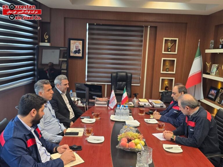 بررسی توسعه حمل‌ و نقل ریلی در فولاد اکسین خوزستان