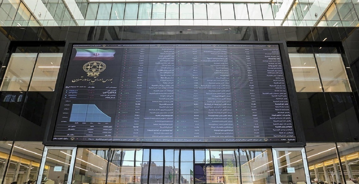 رشد ۶۴ هزار واحدی شاخص کل بورس / پرتراکنش‌ترین نماد‌های بازار کدام نمادها بودند؟