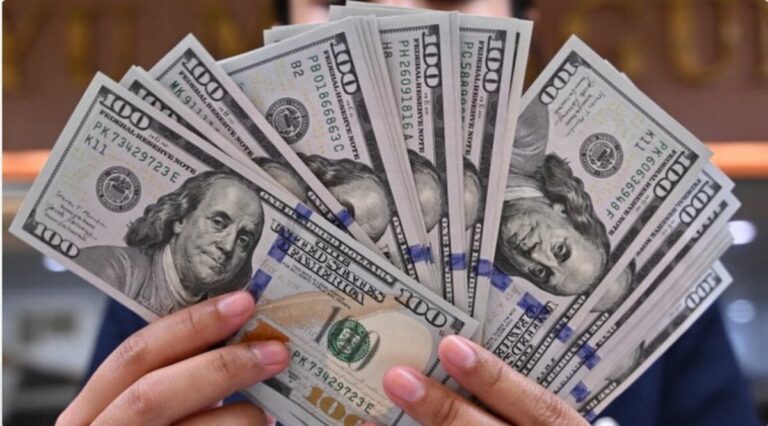 قیمت جدید دلار ۲۱ مهر ۱۴۰۴/ دلار دوباره خیز برداشت